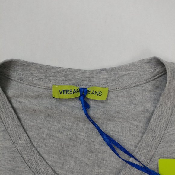 Versace Jeans V-Neck Short Sleeve Men T-Shirt L - Picture 5 of 10